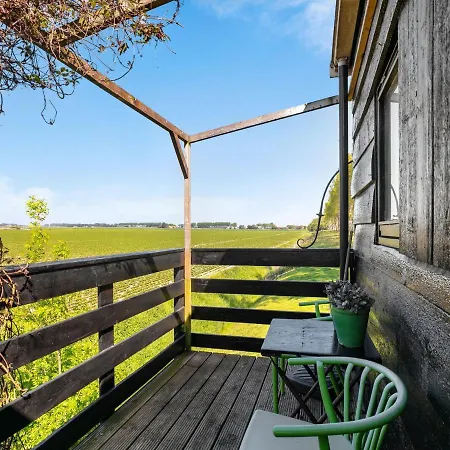 Vakantiehuis Polderzicht By Interhome