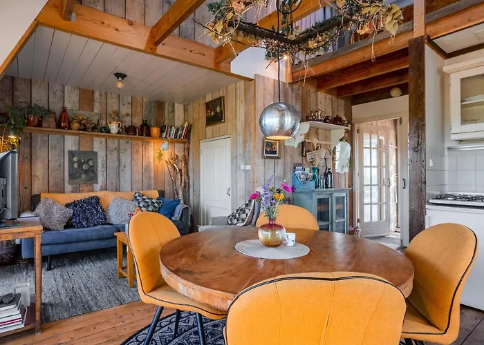 Vakantiehuis Polderzicht By Interhome Zuid-Beijerland